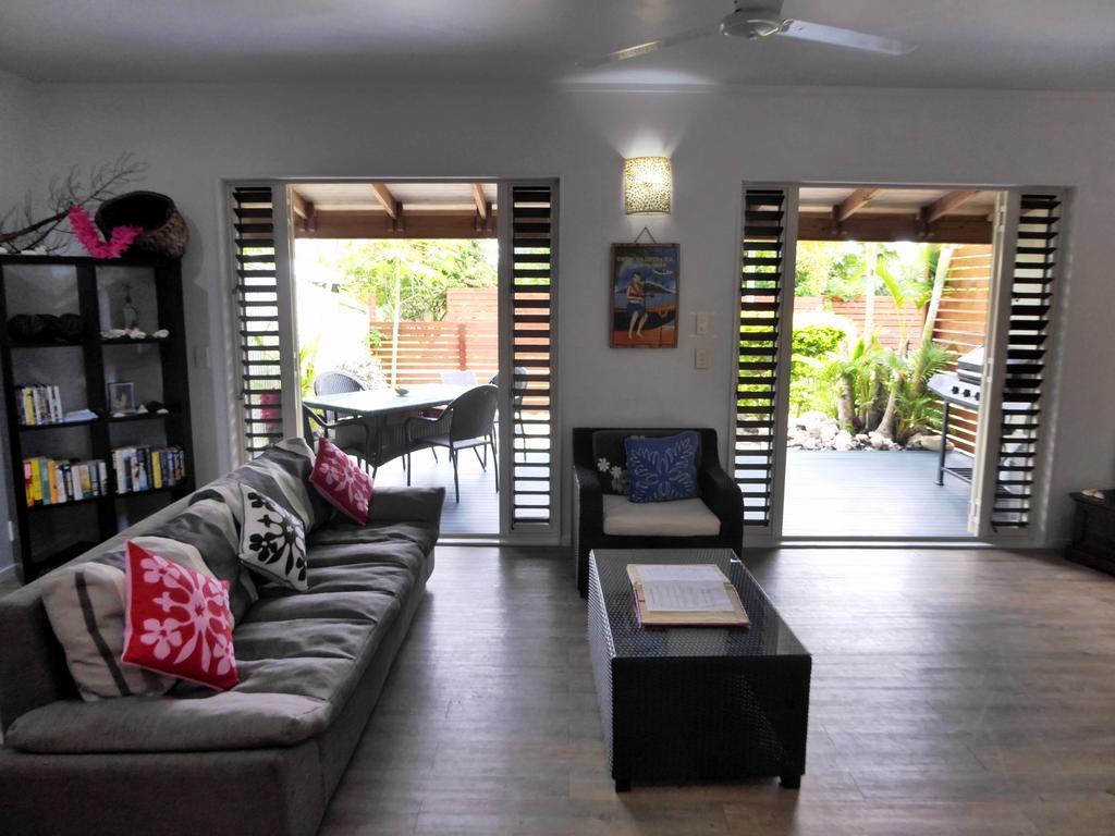 Muri Beachside Villa With Pool 라로통가 외부 사진