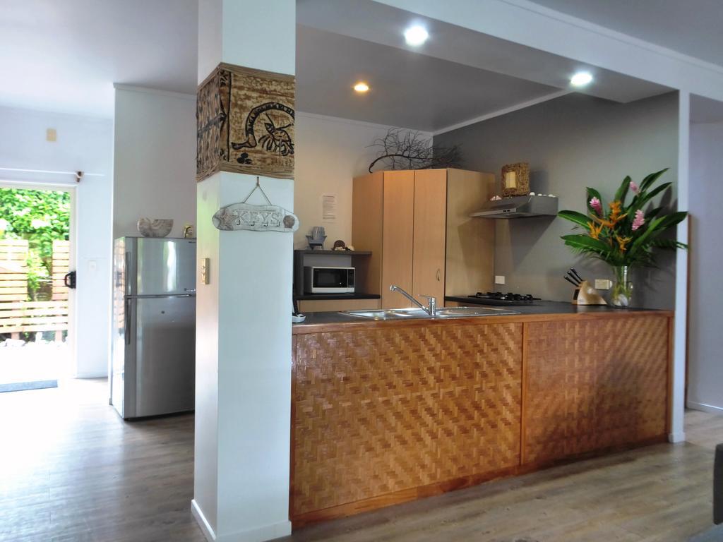 Muri Beachside Villa With Pool 라로통가 외부 사진
